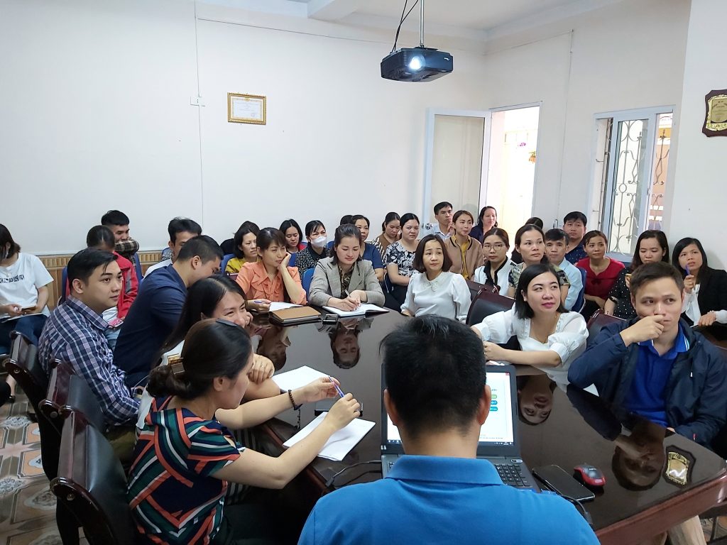 Chi nhánh Hồng Bàng Phú Thọ tổ chức đào tạo văn hóa quý I